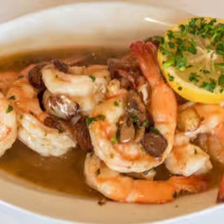 Delicious Shrimp Dishes at Our Italian Restaurant